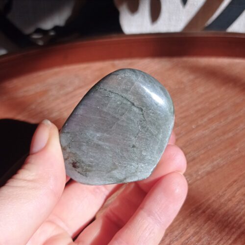 Petite forme libre Labradorite (Spectrolite) - Image 2