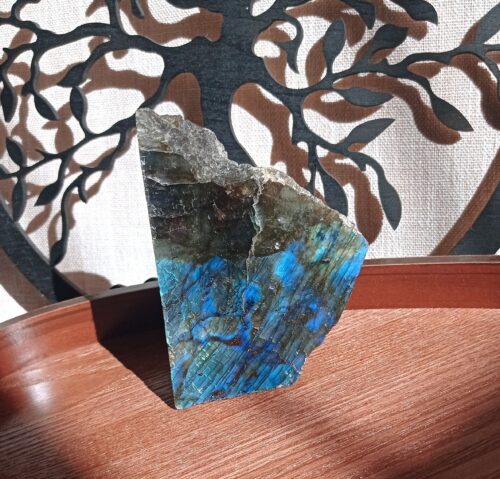 Tranche semi-polie Labradorite multicolore