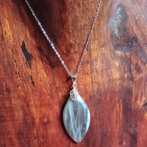 Pendentif Labradorite violette (Spectrolite) - Image 3