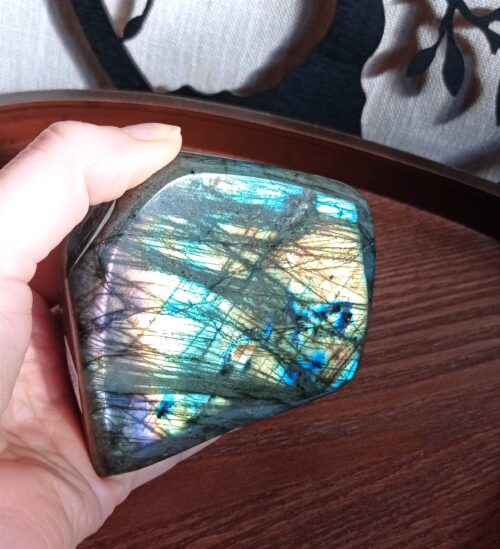 Forme libre Labradorite multicolore