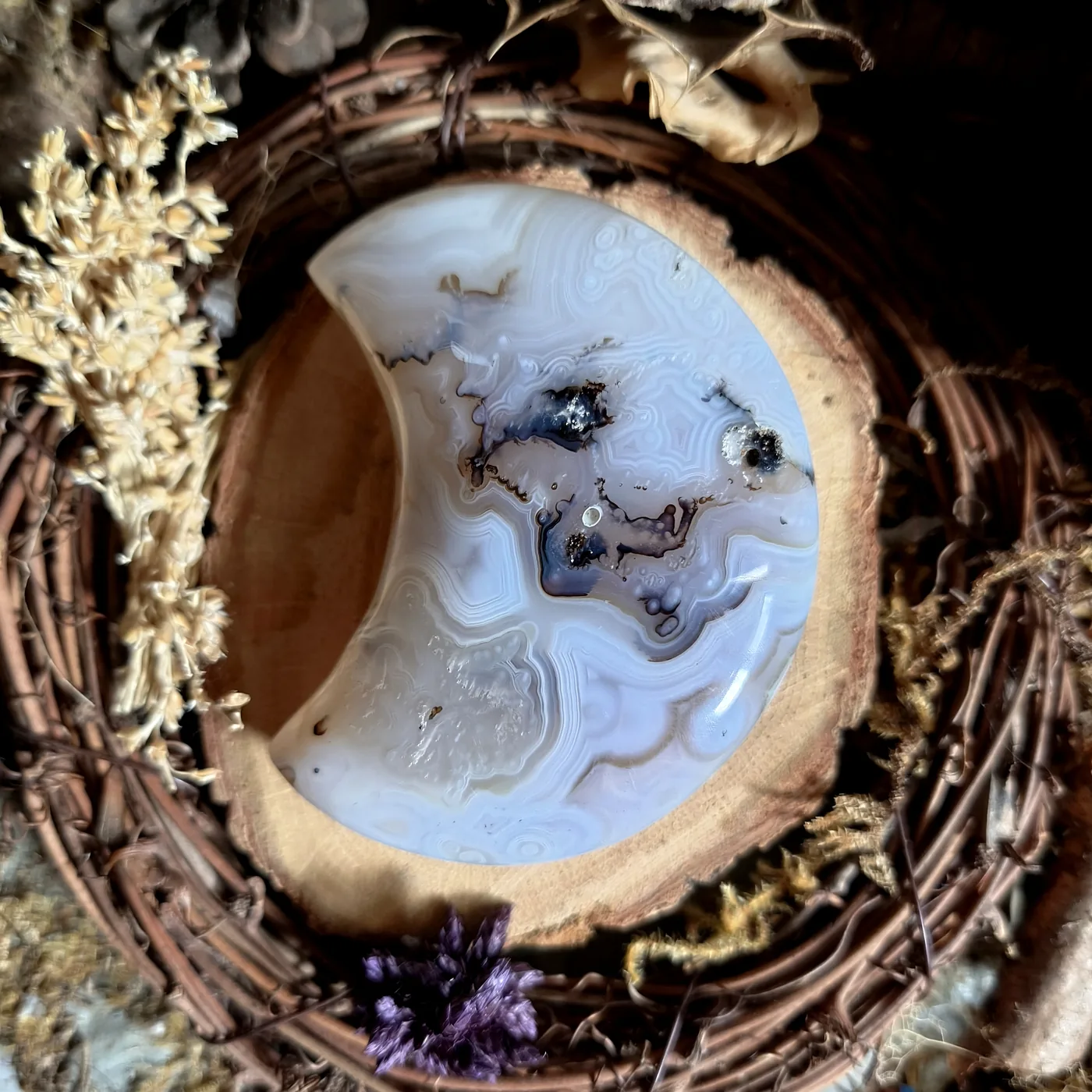 Lune en pierre — N°74 — Agate — 145 g