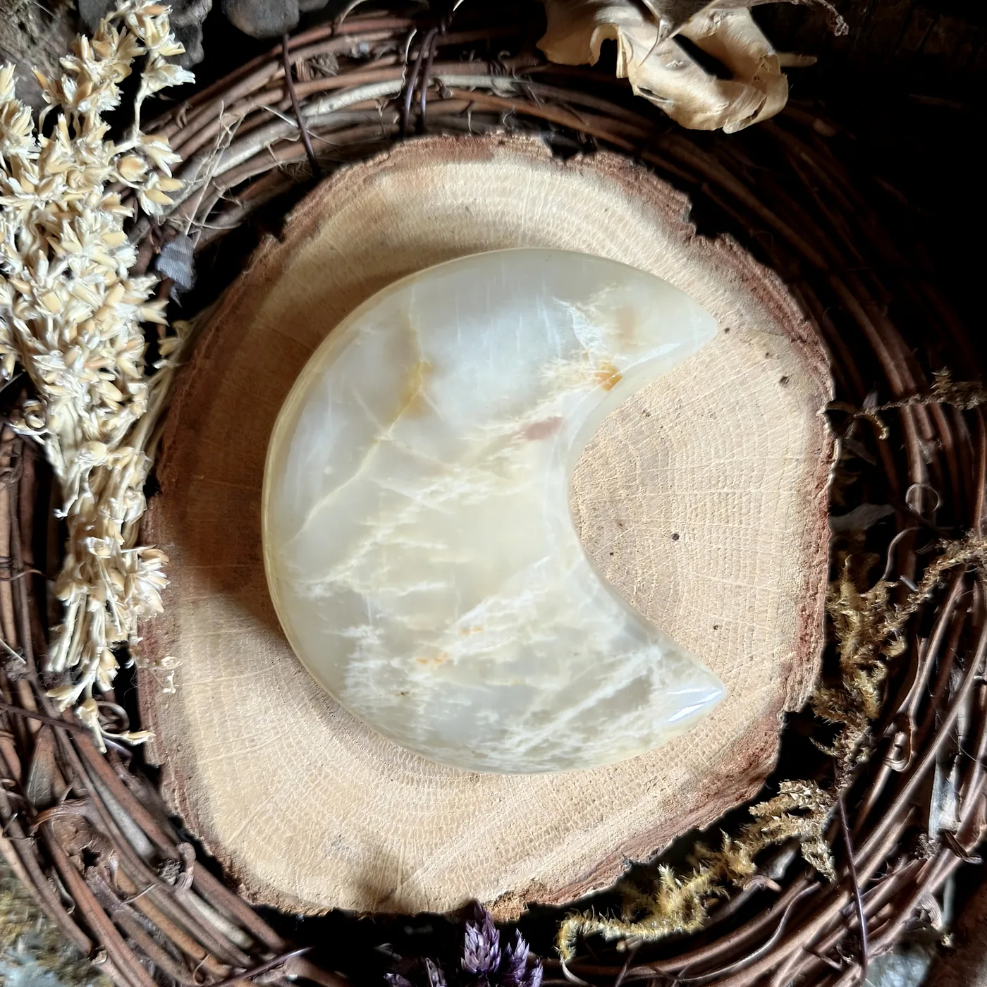 Lune en pierre — N°75 — Pierre de Lune blanche — 78 g